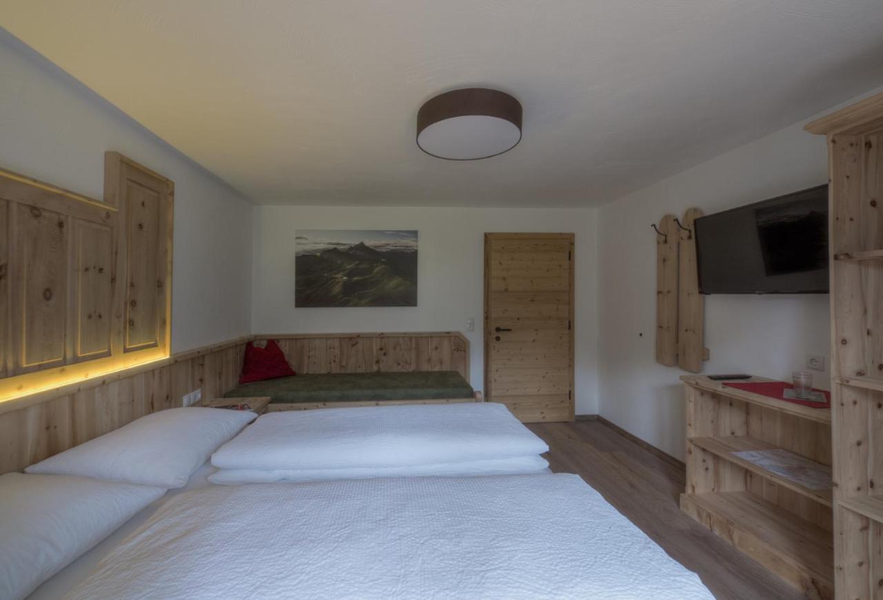 Berghof Zillertal Apartment ฟือเกน ภายนอก รูปภาพ