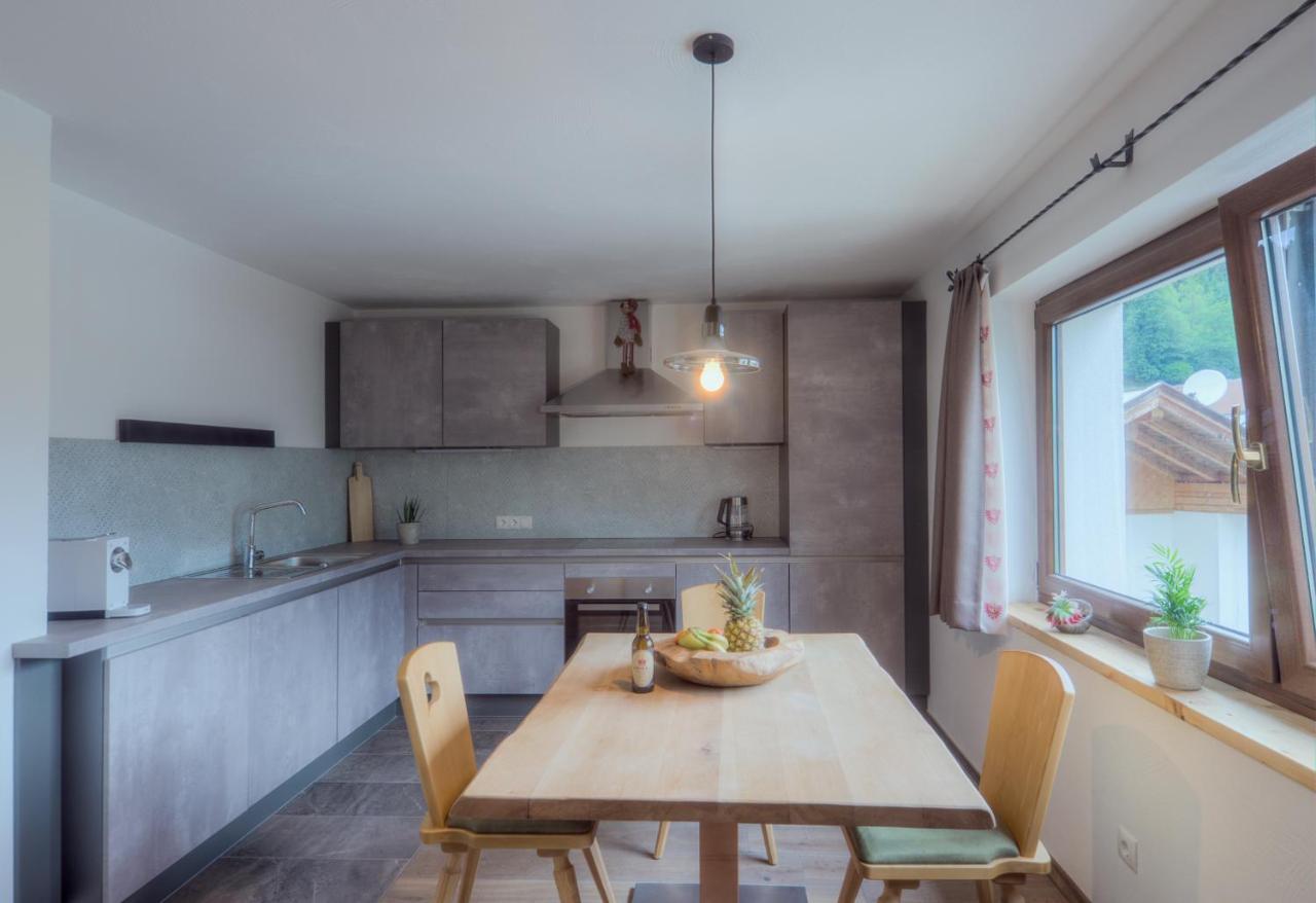 Berghof Zillertal Apartment ฟือเกน ภายนอก รูปภาพ